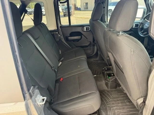 2019 Jeep JL Wrangler - Image 12 of 20
