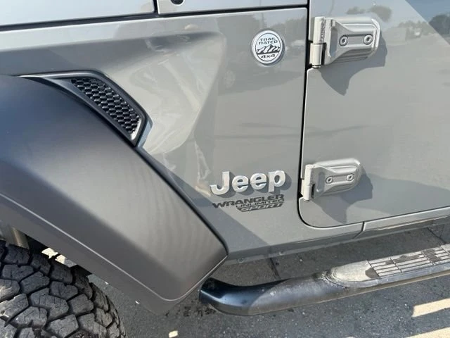 2019 Jeep JL Wrangler - Image 5 of 20