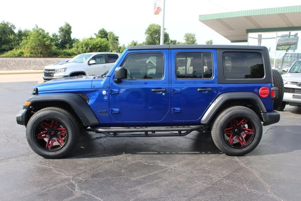 2019 Jeep JL Wrangler - Image 4 of 20