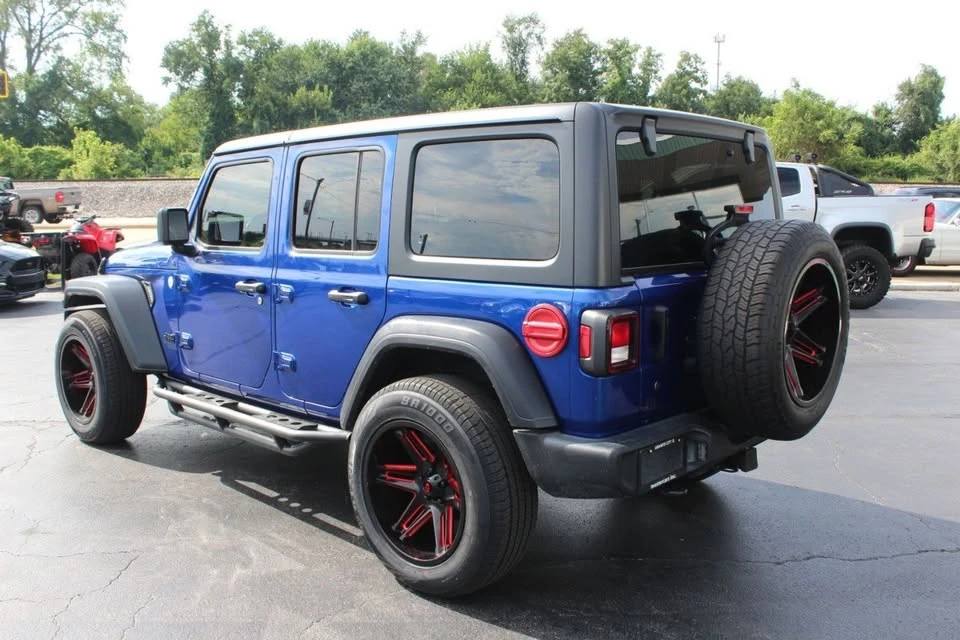 2019 Jeep JL Wrangler - Image 6 of 20