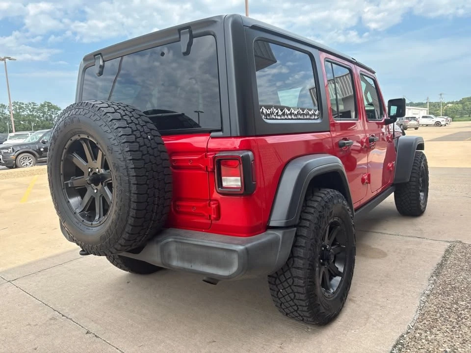 2019 Jeep JL Wrangler - Image 9 of 20