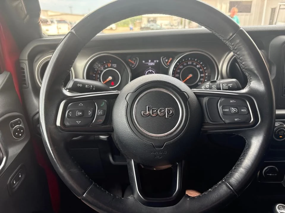 2019 Jeep JL Wrangler - Image 14 of 20
