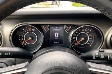 2019 Jeep JL Wrangler - Image 18 of 20