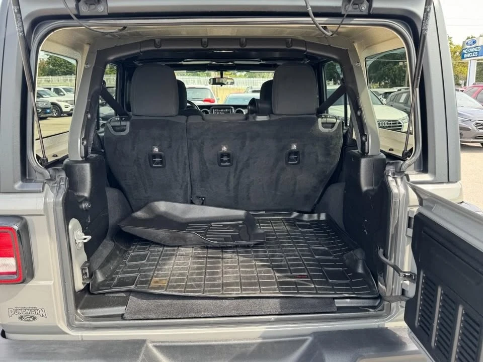 2019 Jeep JL Wrangler - Image 6 of 20
