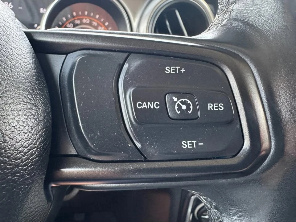 2019 Jeep JL Wrangler - Image 15 of 20