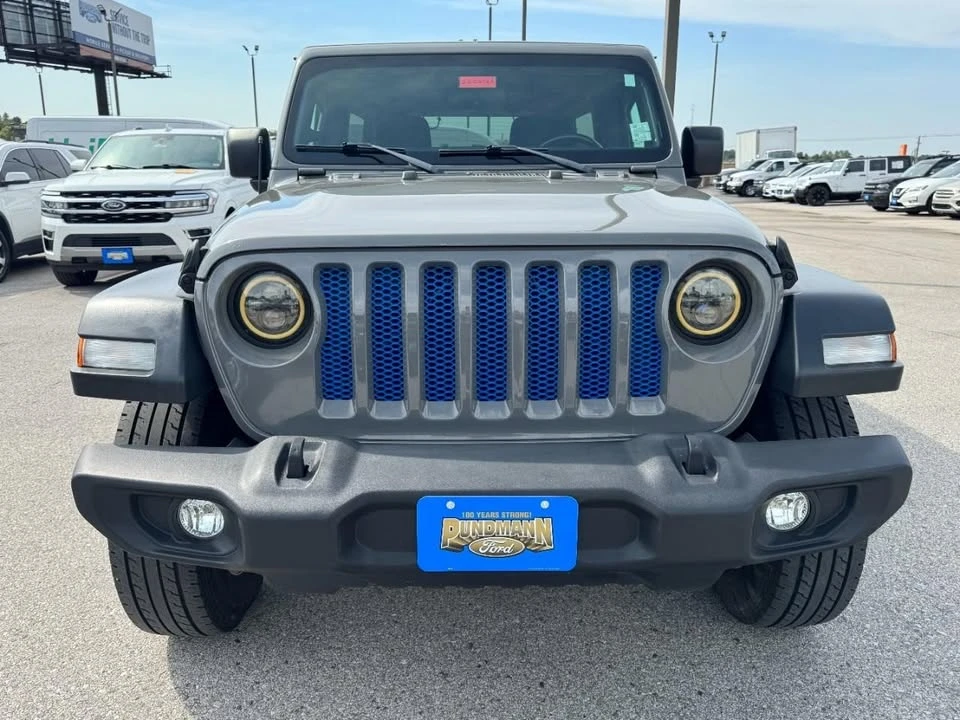 2019 Jeep JL Wrangler - Image 9 of 20