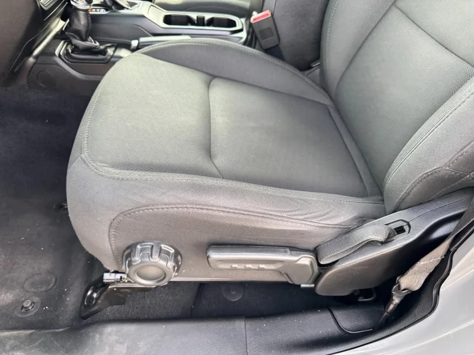2019 Jeep JL Wrangler - Image 12 of 20