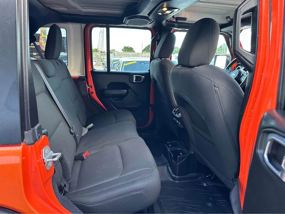 2019 Jeep JL Wrangler - Image 10 of 20
