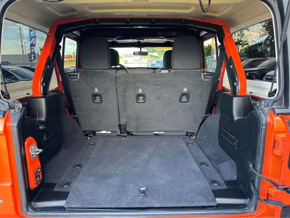 2019 Jeep JL Wrangler - Image 20 of 20