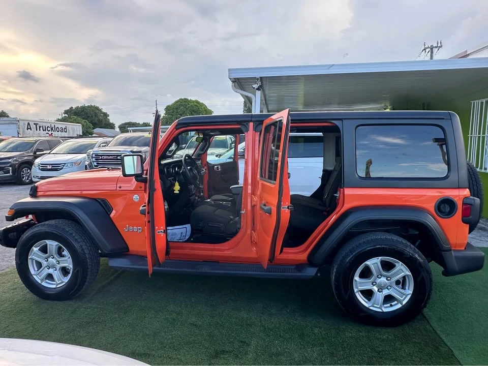 2019 Jeep JL Wrangler - Image 6 of 20