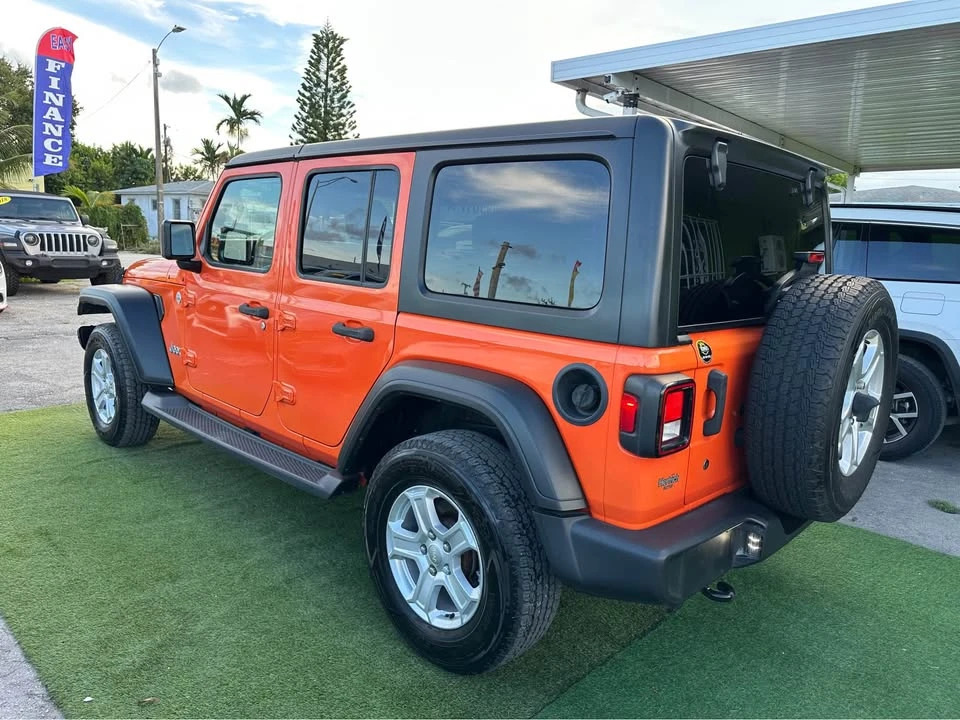 2019 Jeep JL Wrangler - Image 4 of 20