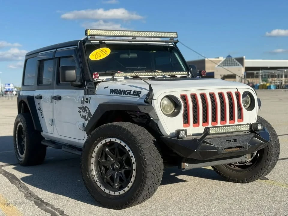 2019 Jeep JL Wrangler - Image 2 of 19