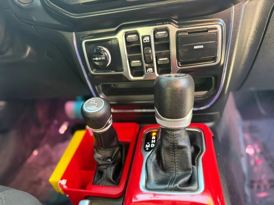 2019 Jeep JL Wrangler - Image 19 of 19