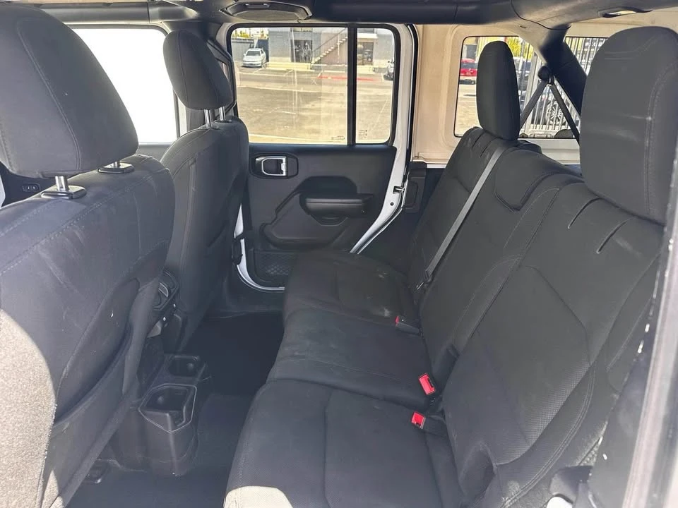 2019 Jeep JL Wrangler - Image 9 of 14
