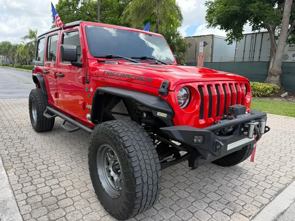 2019 Jeep JL Wrangler - Image 4 of 10
