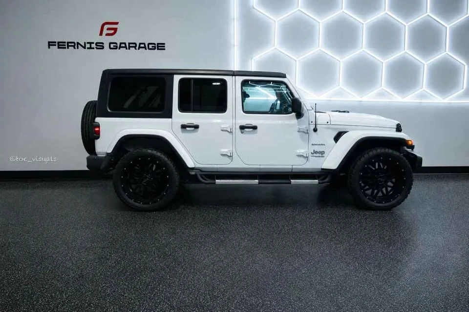 2019 Jeep JL Wrangler - Image 5 of 19