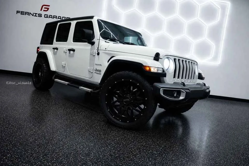2019 Jeep JL Wrangler - Image 2 of 19