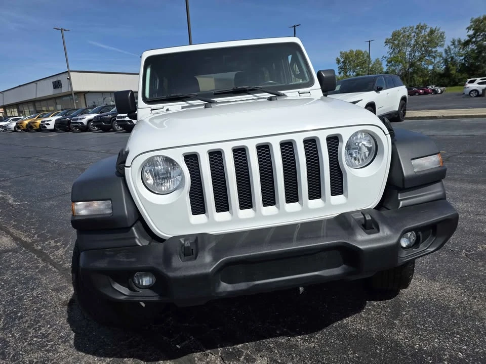 2019 Jeep JL Wrangler - Image 5 of 16