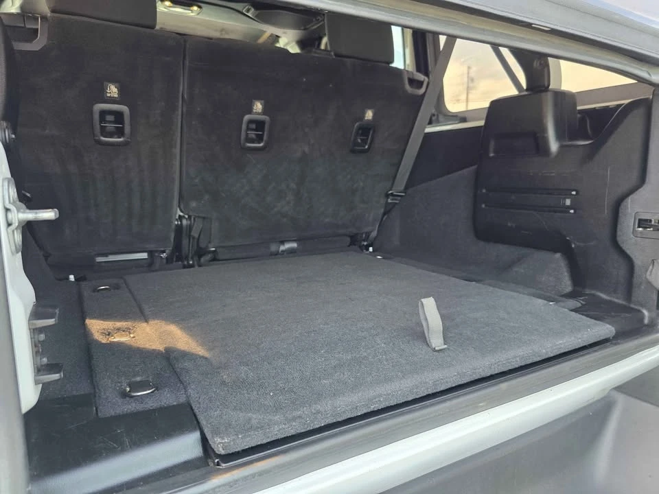 2019 Jeep JL Wrangler - Image 8 of 16