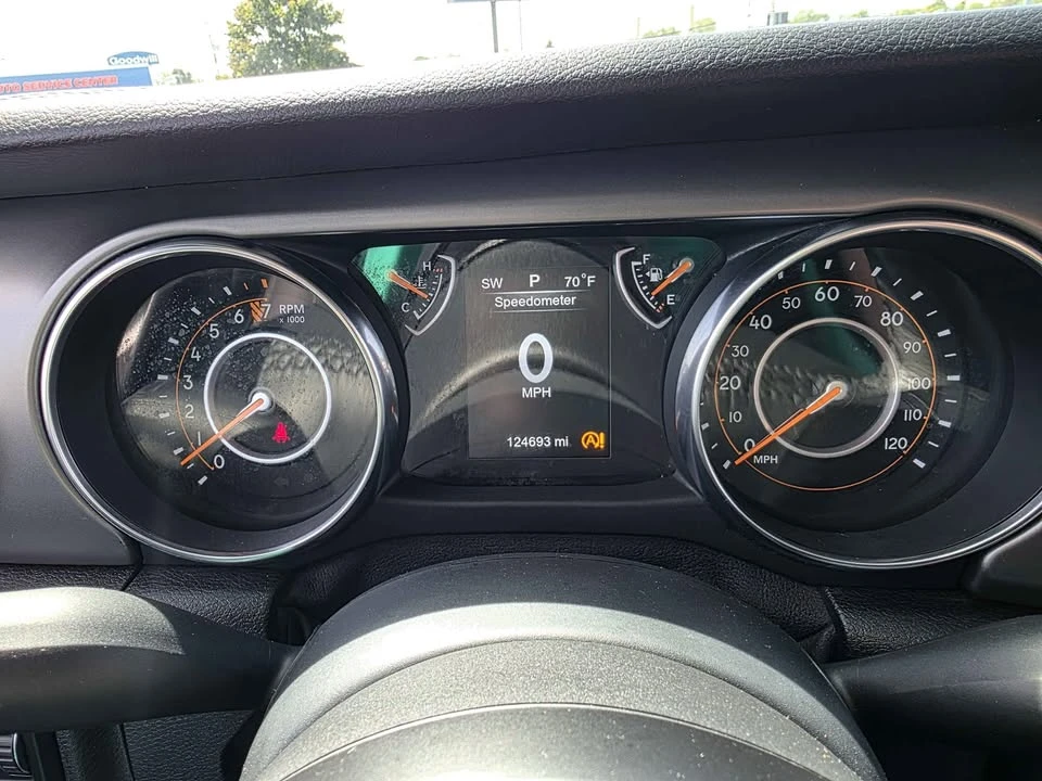 2019 Jeep JL Wrangler - Image 14 of 16
