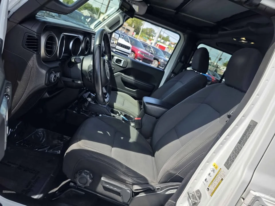 2019 Jeep JL Wrangler - Image 10 of 16