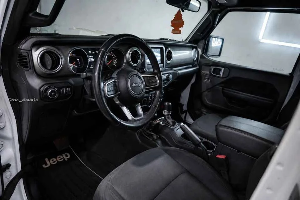 2019 Jeep JL Wrangler - Image 13 of 19