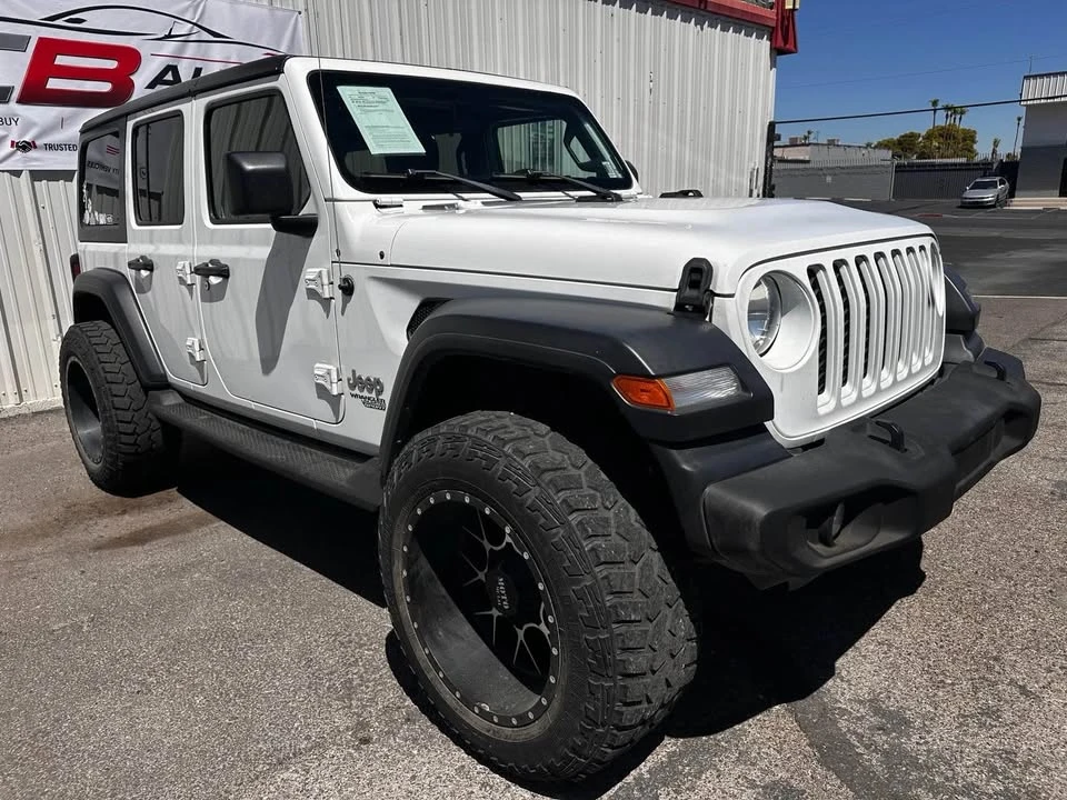 2019 Jeep JL Wrangler - Image 2 of 14