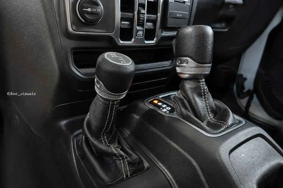 2019 Jeep JL Wrangler - Image 10 of 19