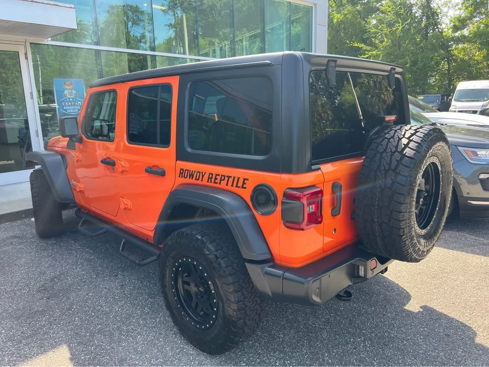 2019 Jeep JL Wrangler - Image 3 of 11