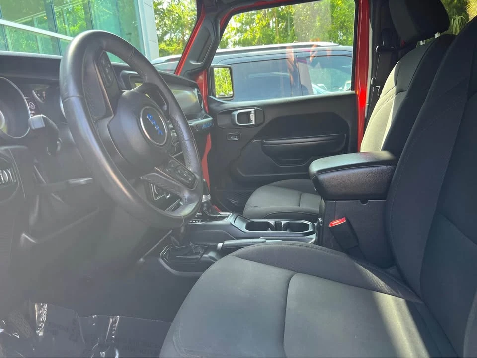 2019 Jeep JL Wrangler - Image 8 of 11