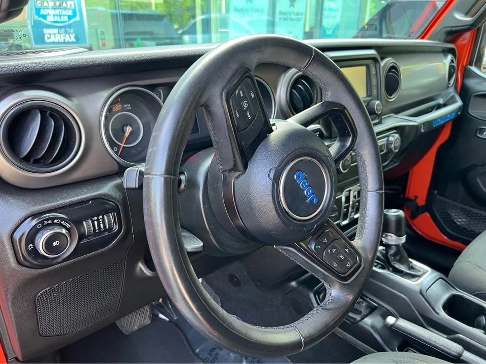 2019 Jeep JL Wrangler - Image 9 of 11