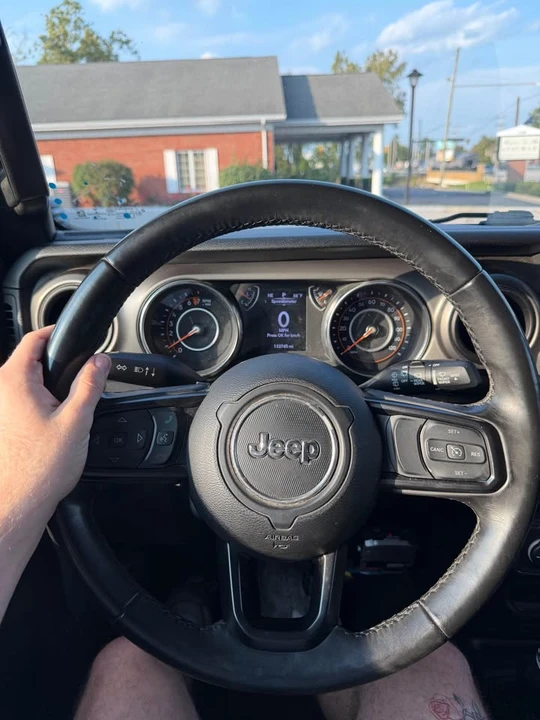 2019 Jeep JL Wrangler - Image 7 of 14