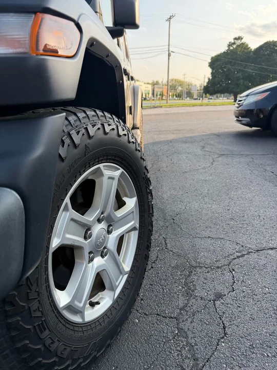2019 Jeep JL Wrangler - Image 3 of 14