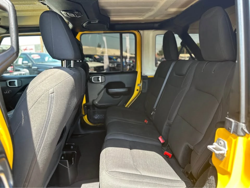 2019 Jeep JL Wrangler - Image 6 of 9