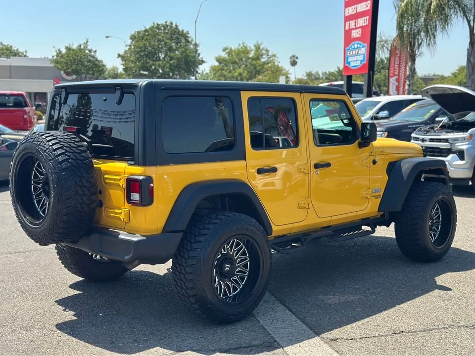 2019 Jeep JL Wrangler - Image 4 of 9