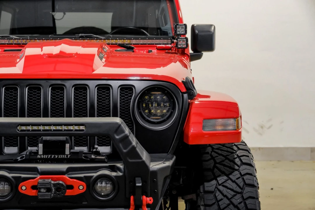 2019 Jeep JL Wrangler - Image 3 of 12