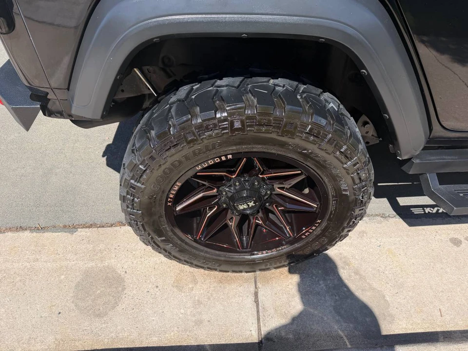 2019 Jeep JL Wrangler - Image 13 of 13