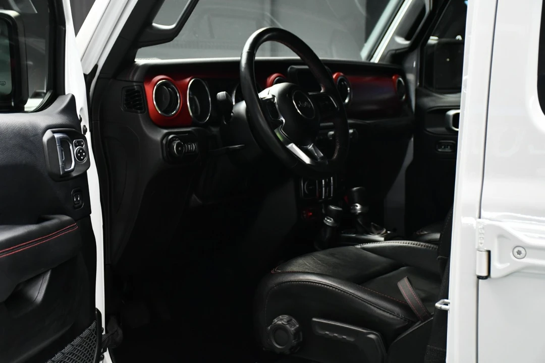 2019 Jeep JL Wrangler - Image 19 of 21