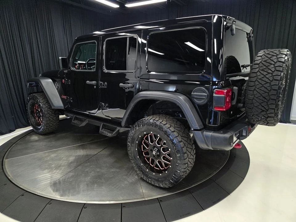 2019 Jeep JL Wrangler - Image 9 of 12