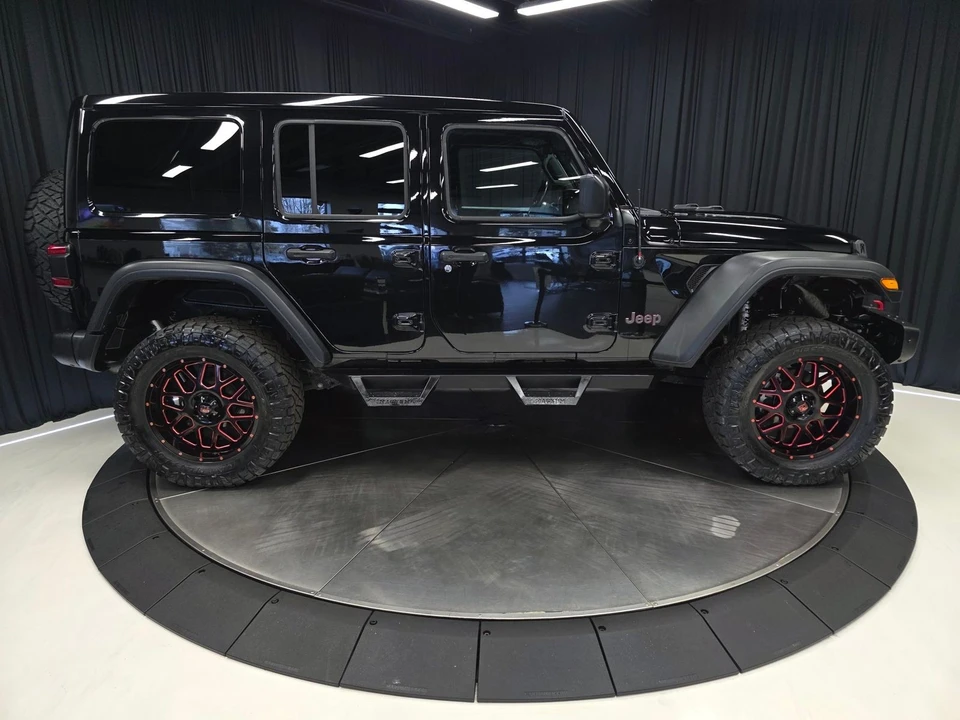 2019 Jeep JL Wrangler - Image 12 of 12