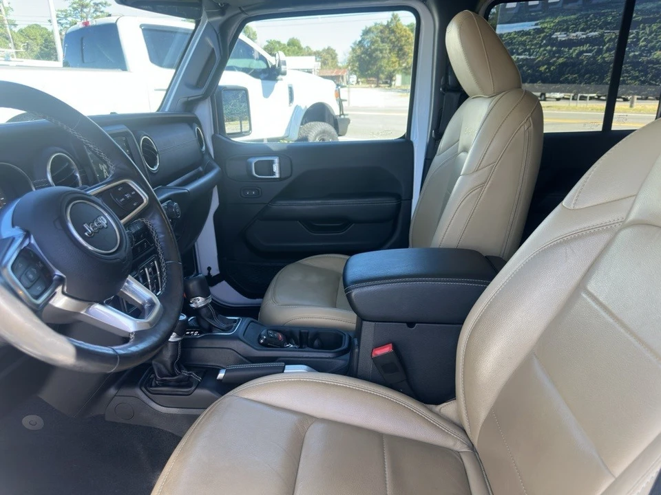 2019 Jeep JL Wrangler - Image 3 of 12