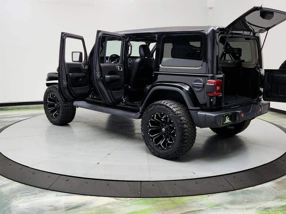 2019 Jeep JL Wrangler - Image 12 of 21