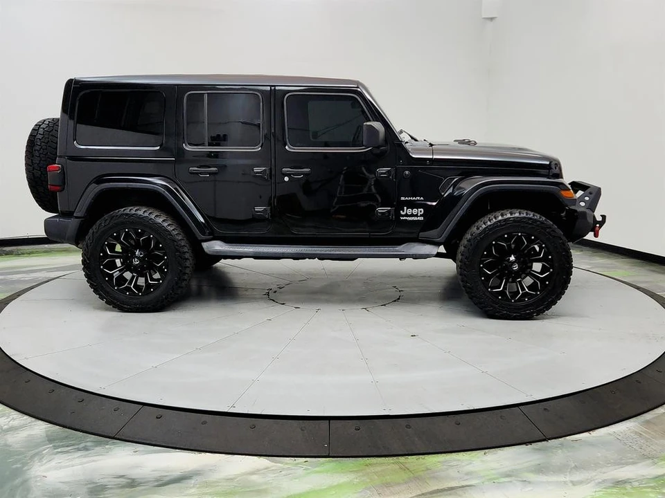 2019 Jeep JL Wrangler - Image 4 of 21