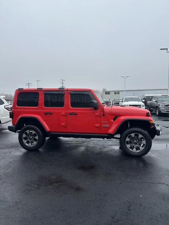 2019 Jeep JL Wrangler - Image 5 of 12