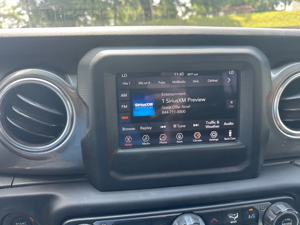 2019 Jeep JL Wrangler - Image 10 of 13