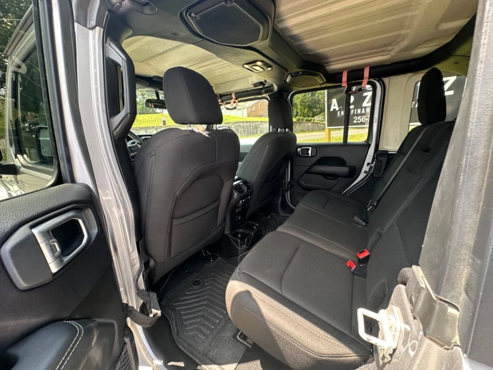 2019 Jeep JL Wrangler - Image 8 of 13