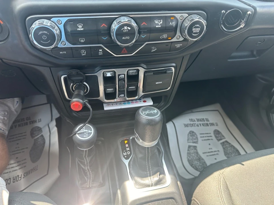2019 Jeep JL Wrangler - Image 11 of 13