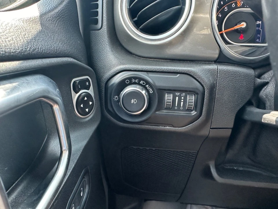 2019 Jeep JL Wrangler - Image 13 of 13
