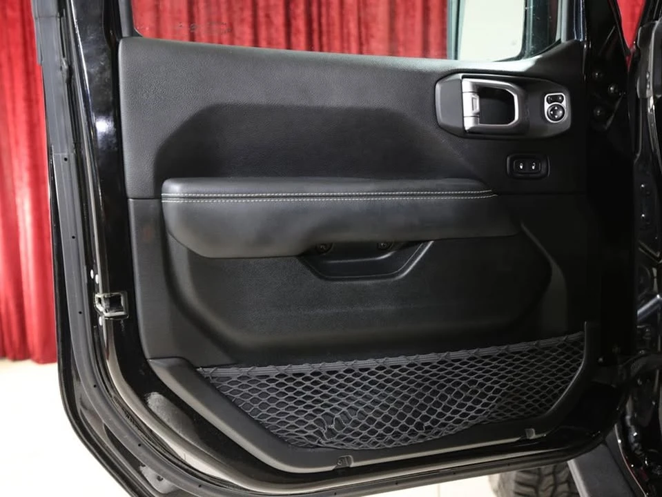 2019 Jeep JL Wrangler - Image 9 of 18