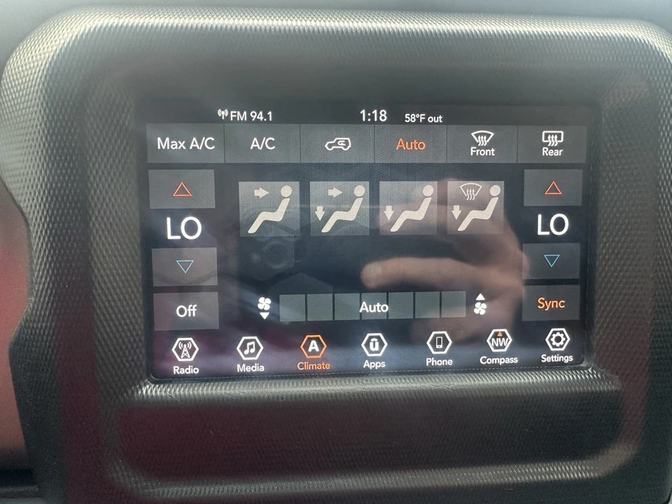 2019 Jeep JL Wrangler - Image 12 of 12